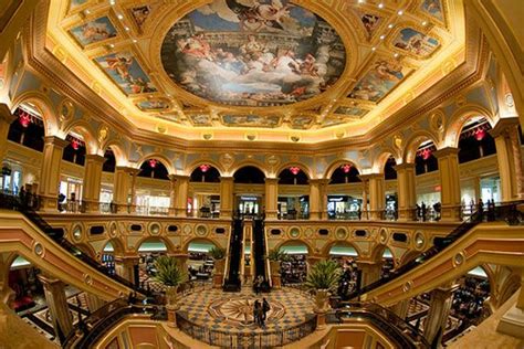 где находится самое большое казино в мире